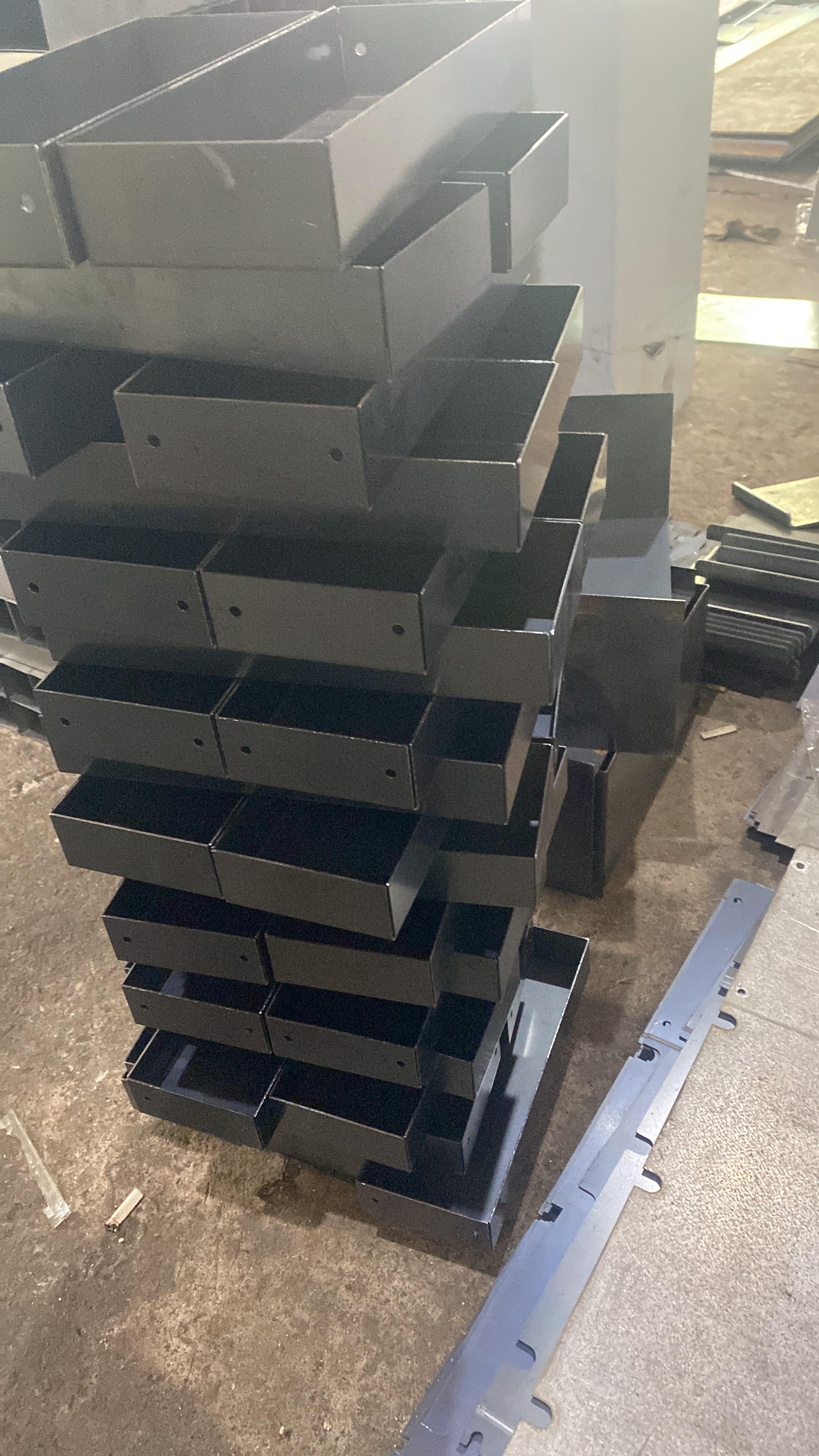 Bending Plat — AEK POHON PIDOLI